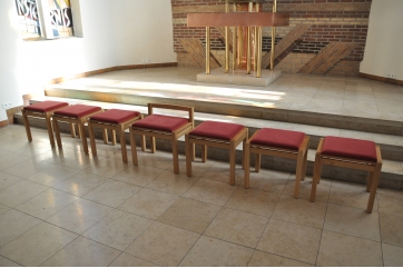 Unsere Referenz 5 Kinast Kirchenstühle stellt sich vor